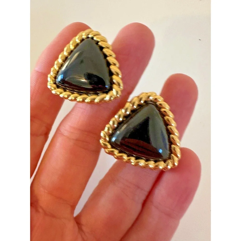 Kenneth J Lane Earrings Clip On Black Triangle Gold Twist Edge Signed Stunning - Picture 3 of 9